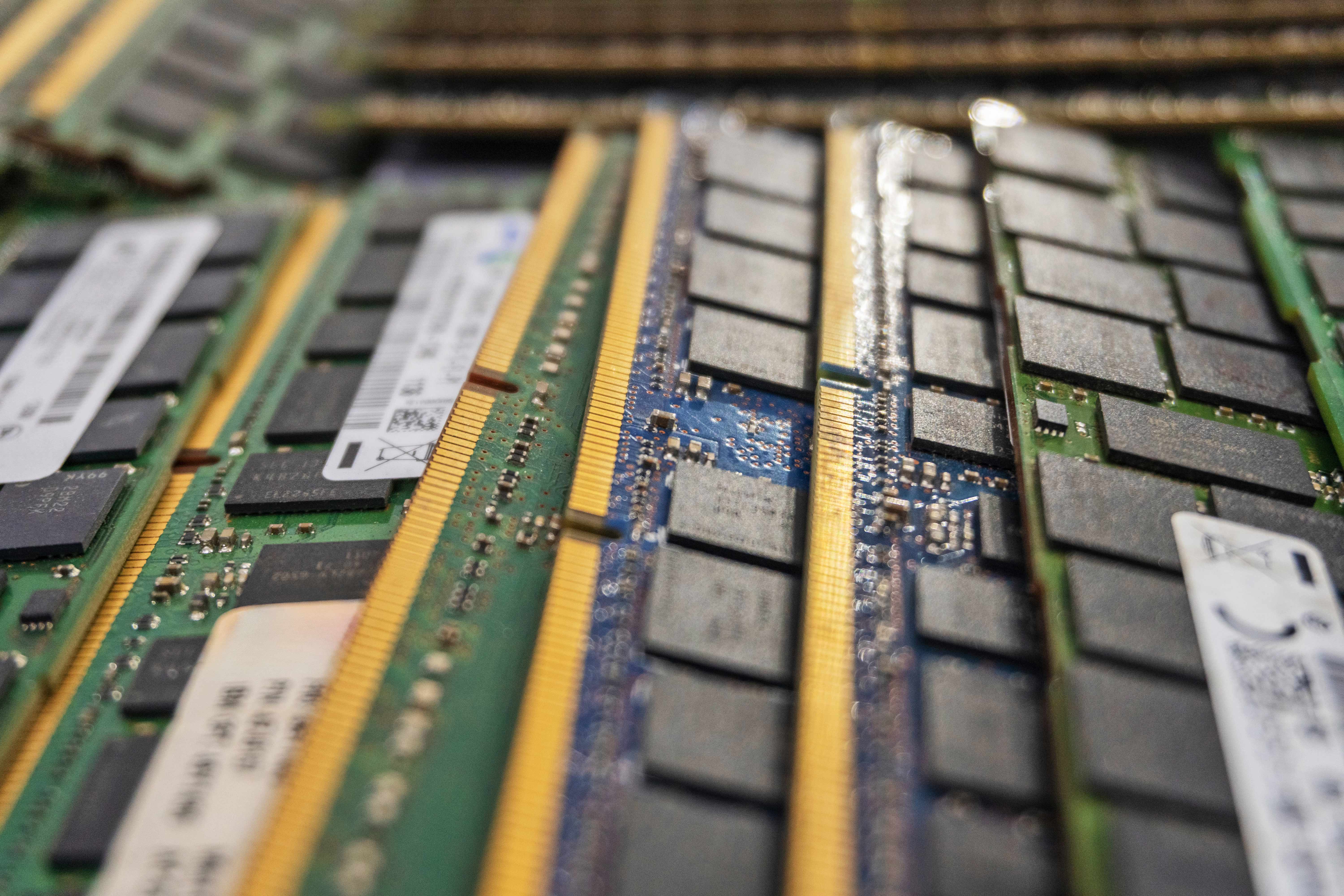 Computer DDR SD RAM stock picture memory chips