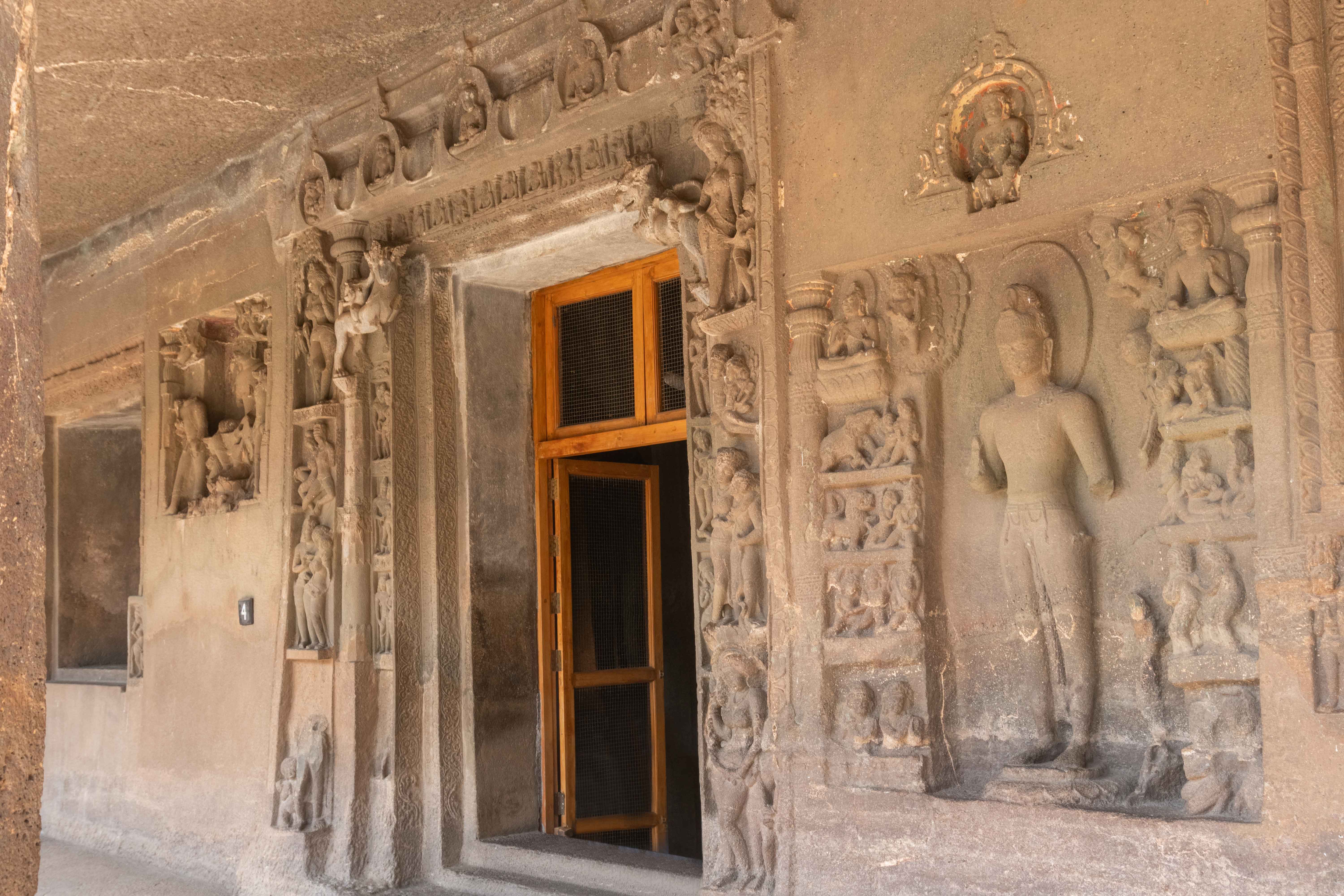 Historic Ajanta caves images hd