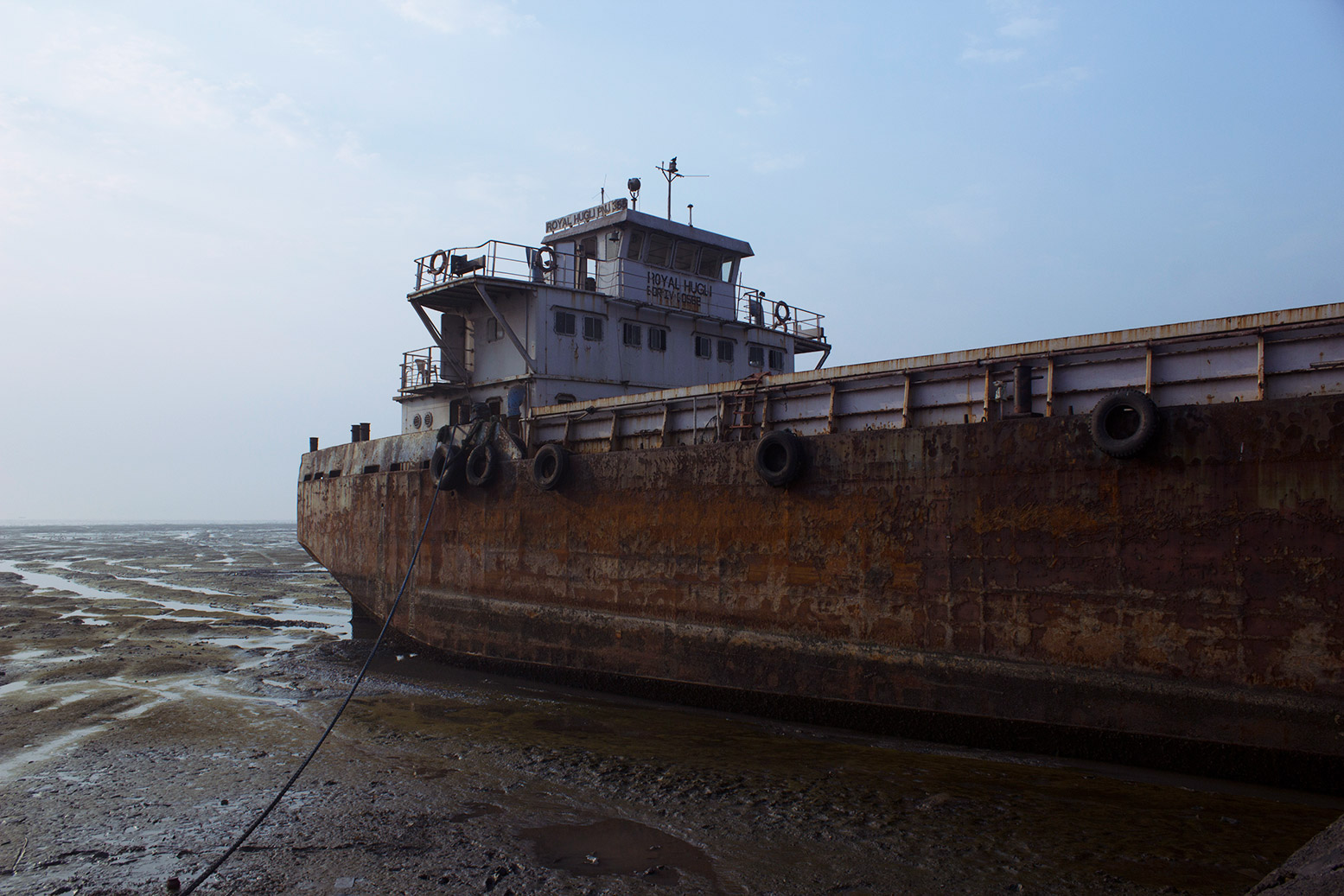 Broken Ship HD Stock Image 4K